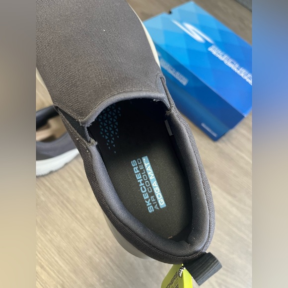 NWT Sketchers Go Walk Evolution Ultra in Charcoal Gray Men’s Shoes - Picture 9 of 10